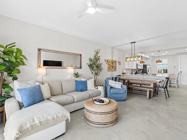 5651 Double Eagle Cir #4335 — Photo 4