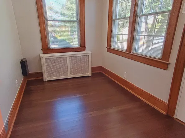 285 Born Street image 40 of 41