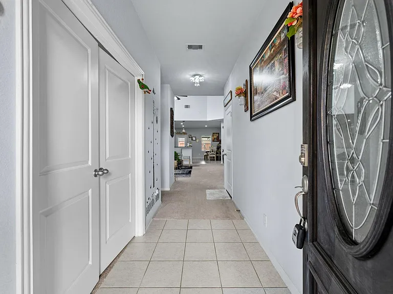 8831 W Crescent Lake Cir — Photo 3