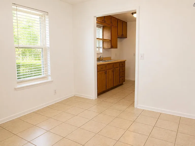 2312 Reilly Rd — Photo 11