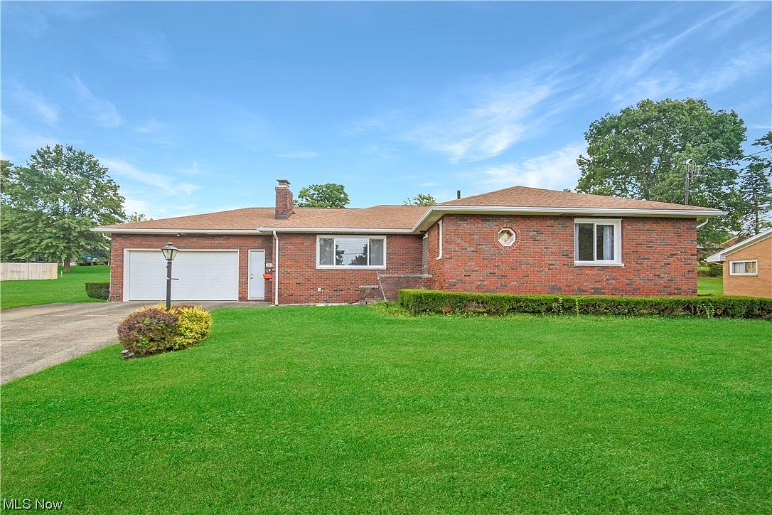 429 Eastern Ave, Campbell, OH 44405 Zillow