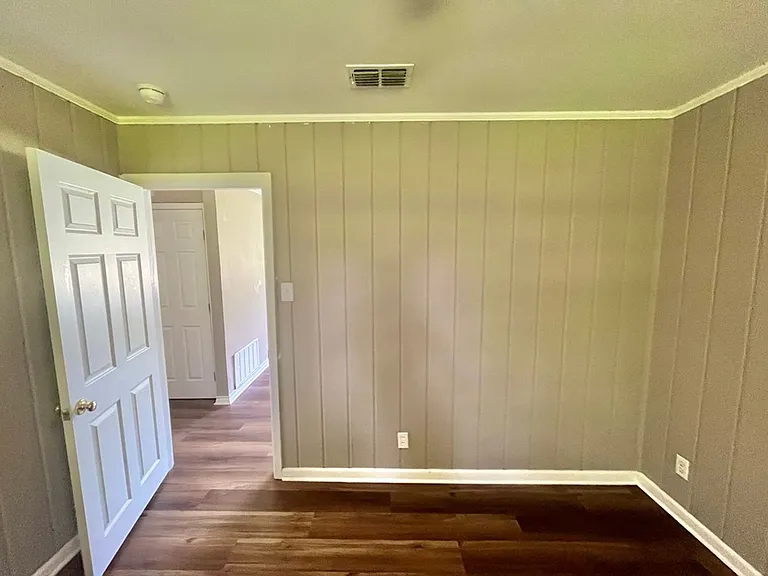 117 E Hoyt Dr — Photo 22