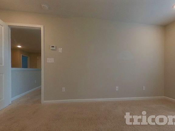 5th image of 80 Leyland Ct