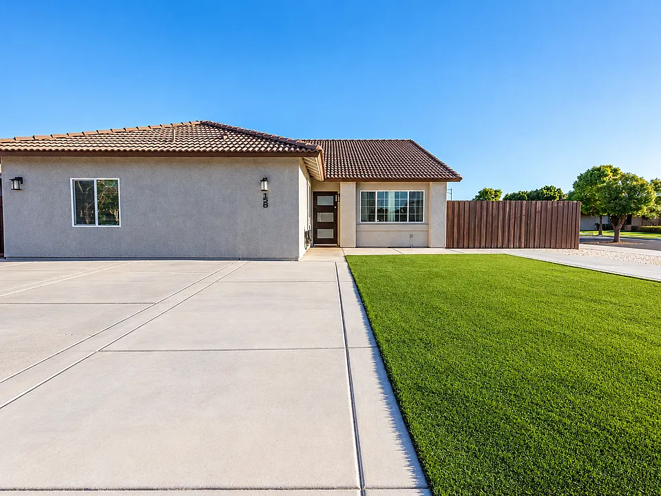 150 Branding Iron Dr
