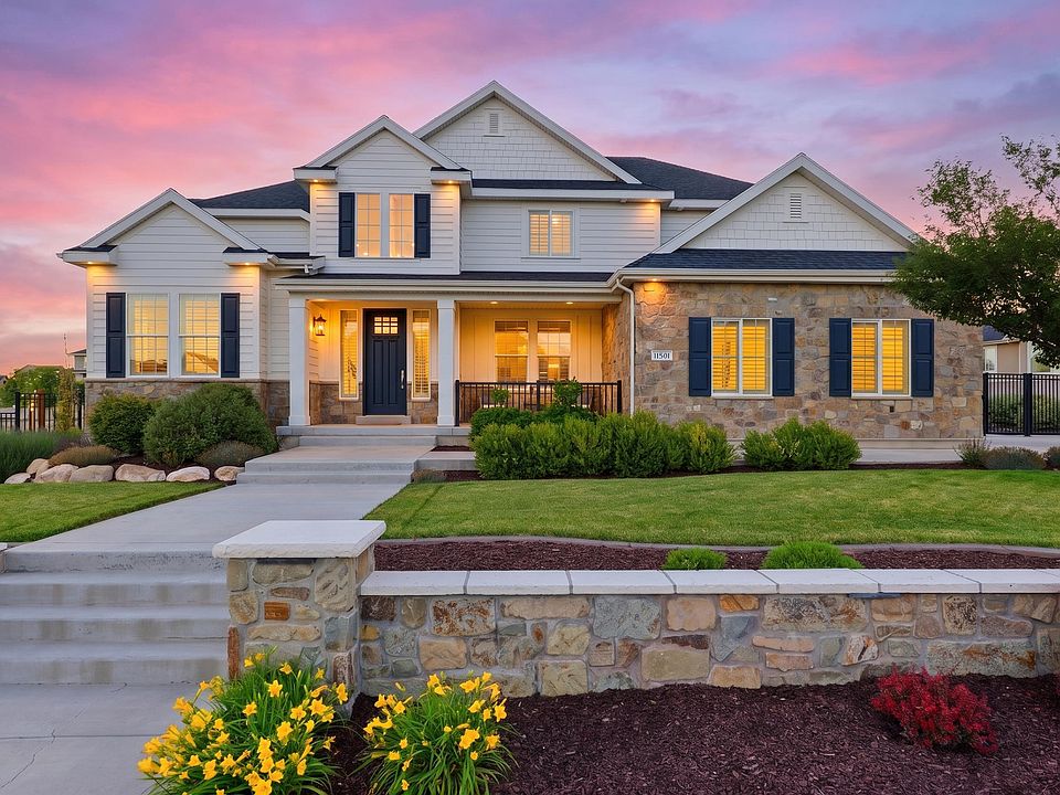 1st image of 11731 N Broadleaf Hollow Ln