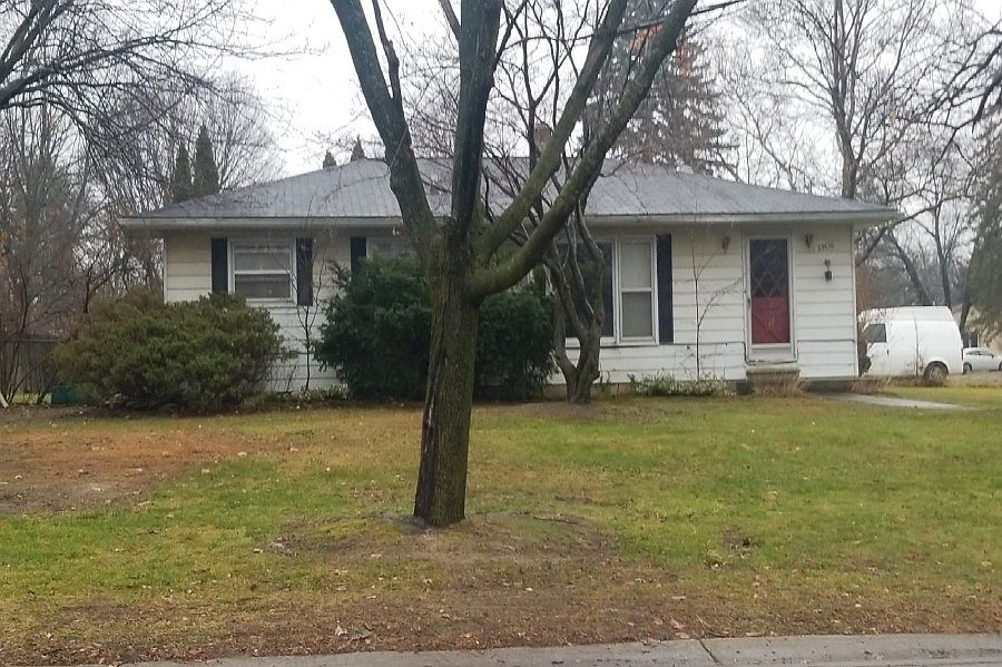 33620 Curtis Rd, Livonia, MI 48152 Zillow