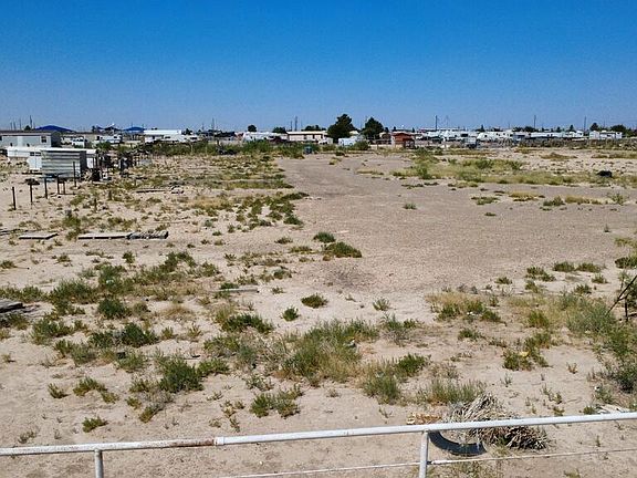 3rd image of 2314 Sacaton Rd