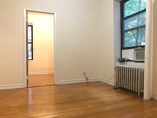 Rented by Beekman Street Realty | media 26