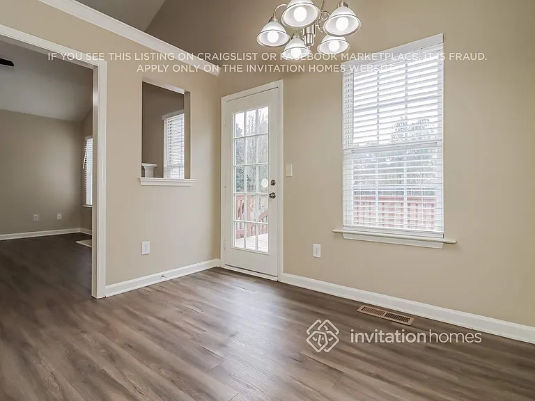 118 Williamsburg Dr — Photo 8