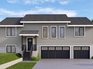 648 Woodsage Rd, Seward, NE 68434