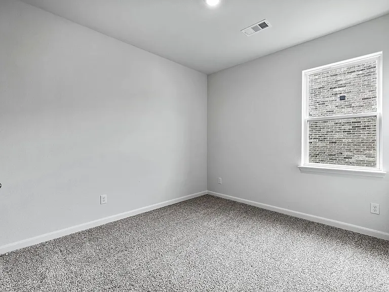 506 Burgess Brothers St — Photo 12