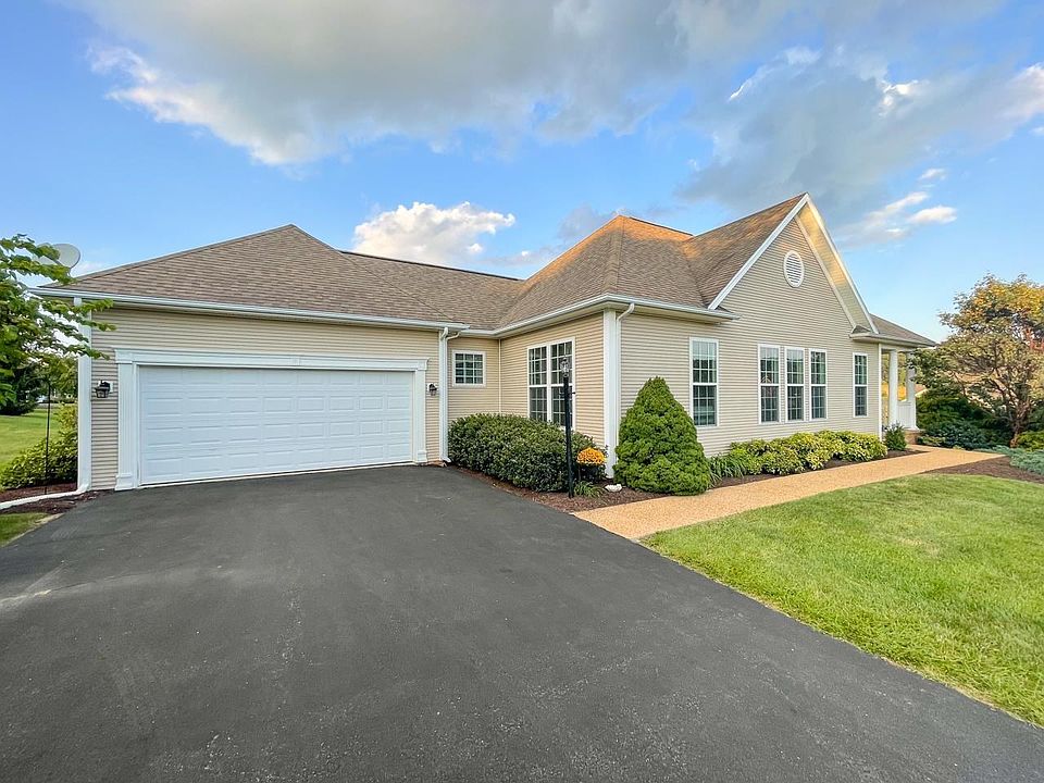 1st image of 173 Heather Ln