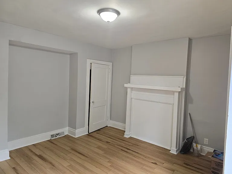 602 Sebring Ave — Photo 7