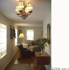 4th image of 104 North St