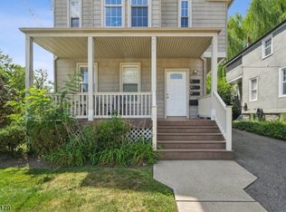 141 Walnut St APT 2, Montclair, NJ 07042