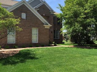 243 Oakshire Ct NE, Ada, MI 49301