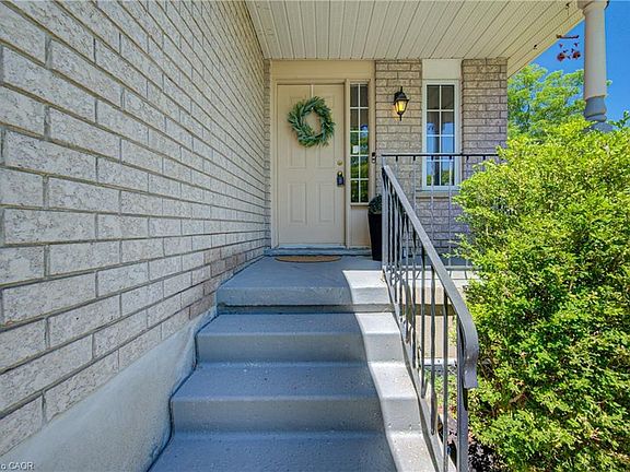 2nd image of 323 Hidden Creek Dr