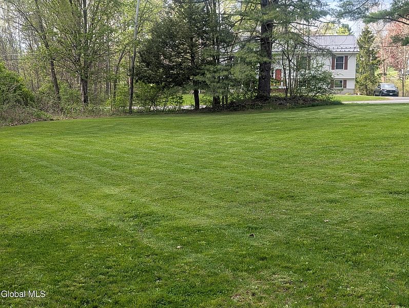 5th image of 84 Rogers Avenue