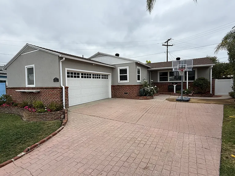 13247 Clyde Park Ave — Photo 1