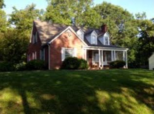 274 Ridgeway St, Sylva, NC 28779