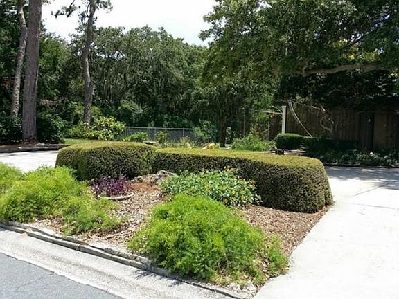 2nd image of 1818 Caesar Way S