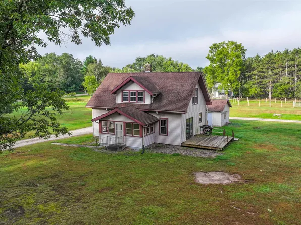 N2229 County Road K, Waupaca, WI 54981