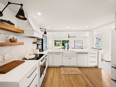 5 Leroy Rd, Lexington, MA, 02421