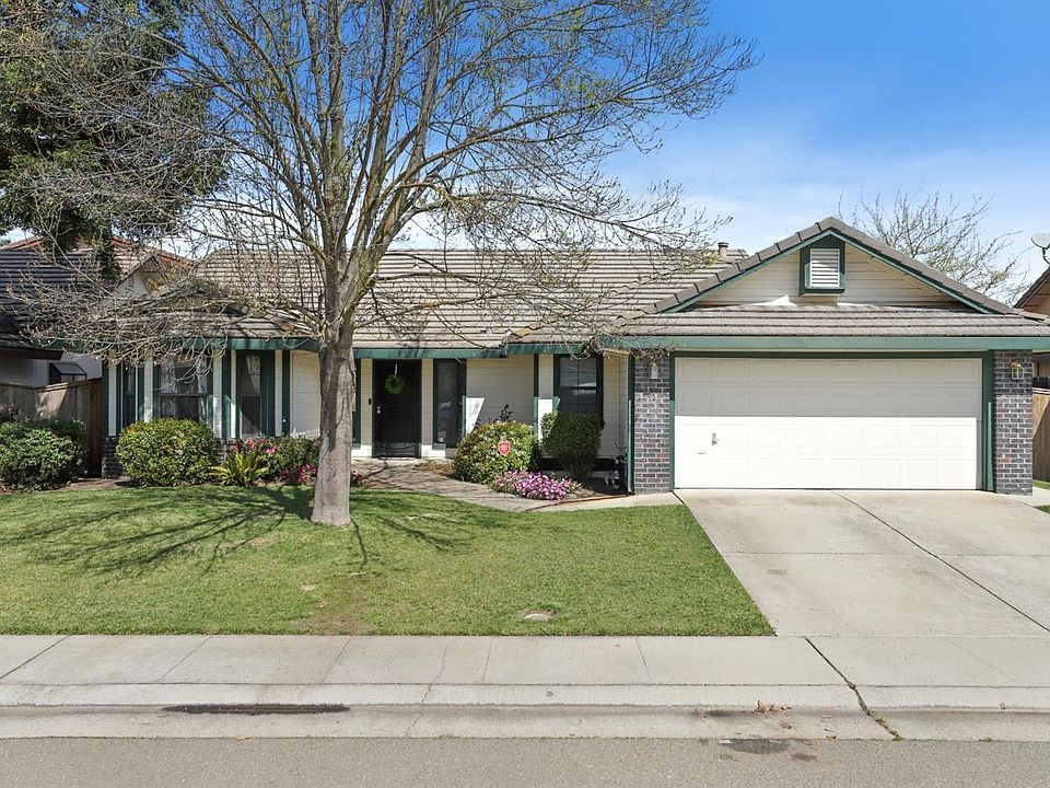 1st image of 637 Germaine Dr