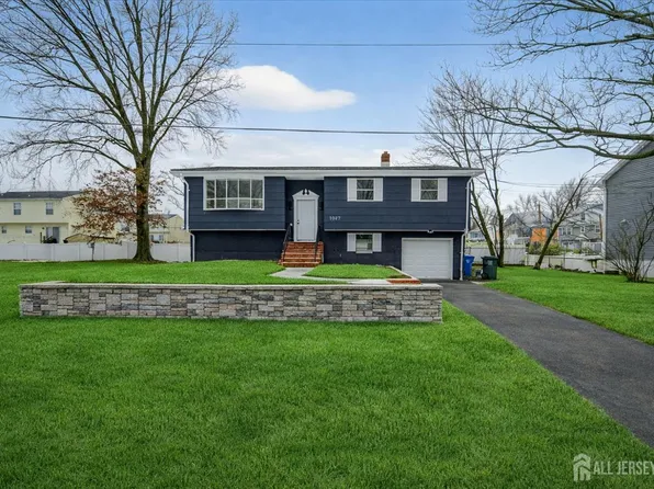 1087 Blandford Ave, Avenel, NJ 07001