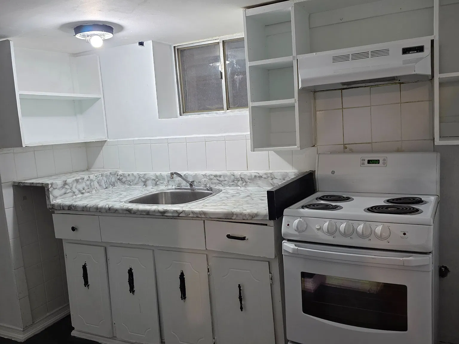 2 bed, $1,750 — Photo 3