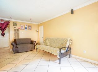 14805 Chase St UNIT 102, Panorama City, CA 91402