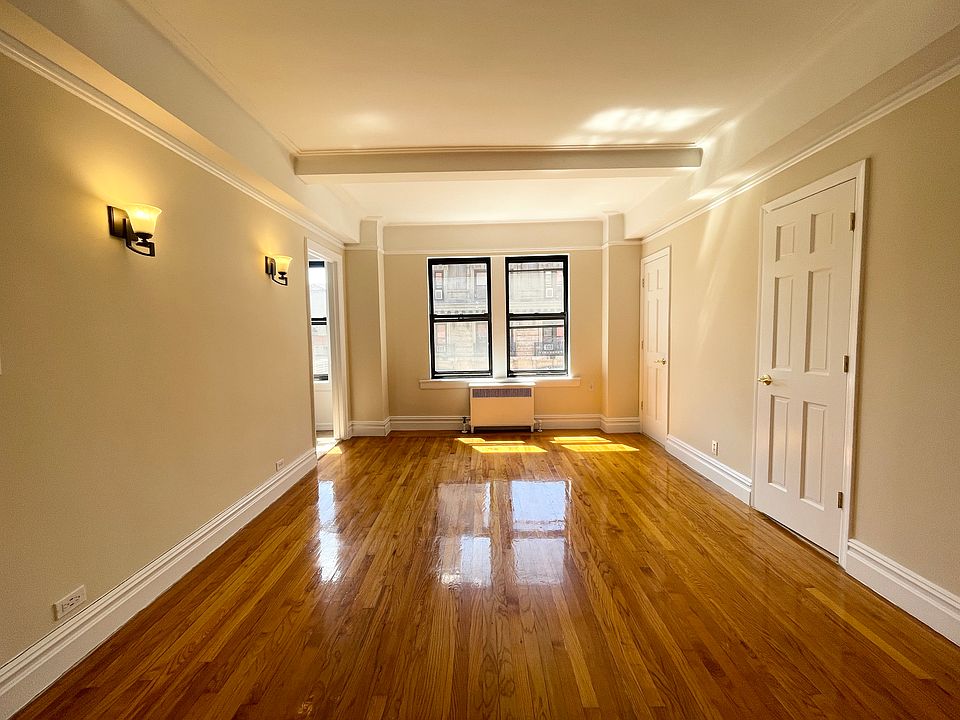 1st image of 121 E 31st St APT 2J