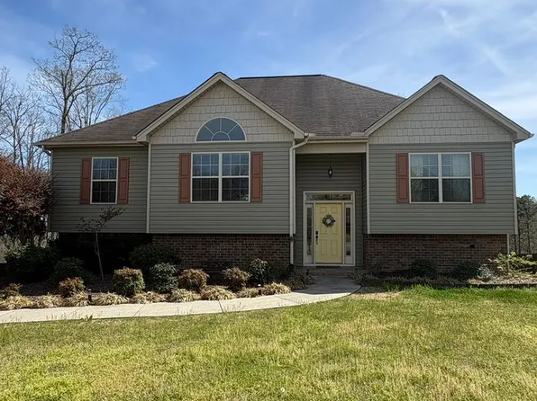 7356 Landlock Dr, Ooltewah, TN 37363