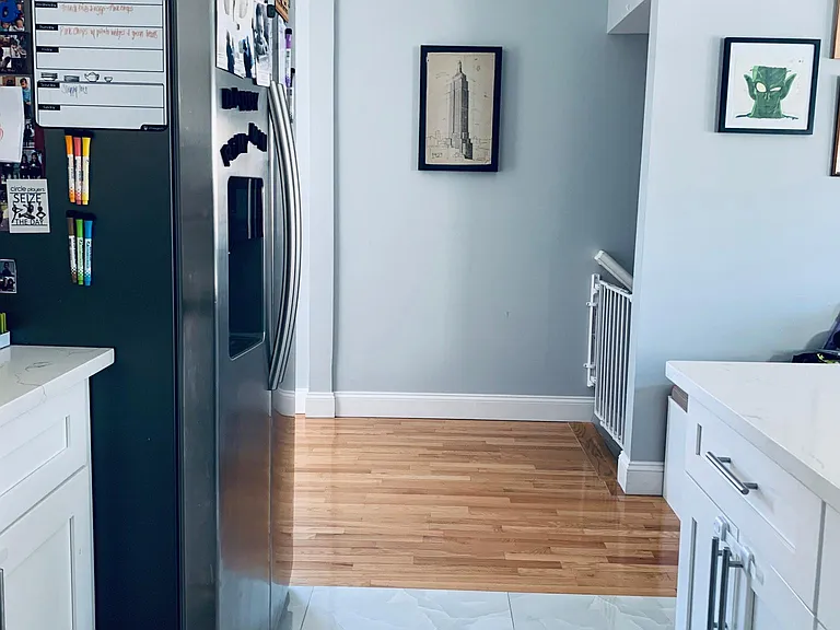 190 Shepherd Ave #2 — Photo 9