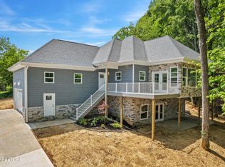 1952 Kim Watt Dr, Knoxville, TN 37909