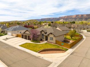 2131 Village Circle Ct, Grand Junction, CO 81507