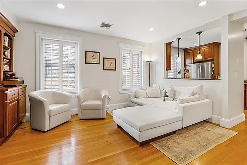130 Myrtle St #PENTHOUSE Photo 1