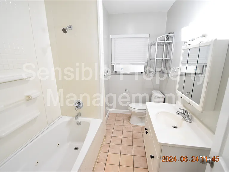 2926 51st St S #1 — Photo 28