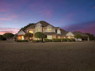 1325 Austin Hines Dr, China Spring, TX 76633