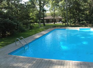 53 Sunburst Ln, East Hampton, NY 11937