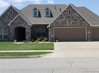 7718 N 144th East Ave, Owasso, OK 74055