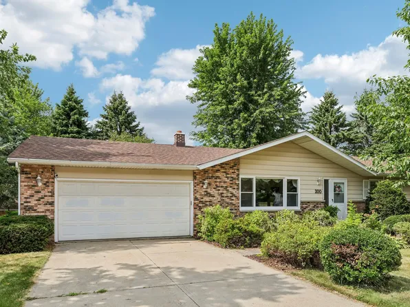 200 Tower Dr, Sun Prairie, WI 53590
