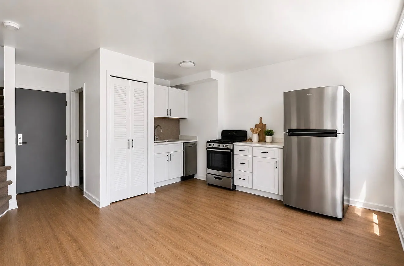 4035 Green St - 4035 Green Street #3 — Photo 1