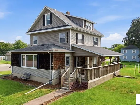 134 6th St NW, Winnebago, MN 56098