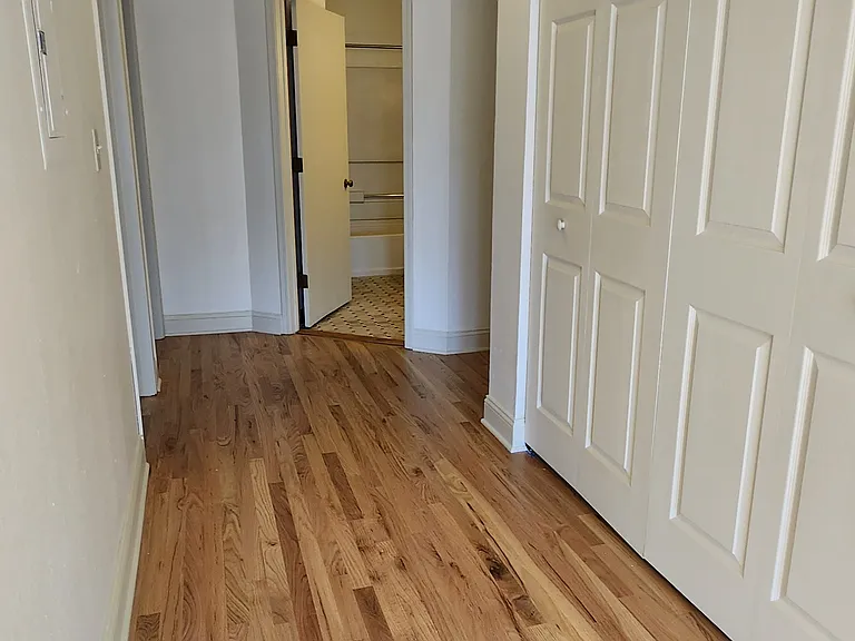 3104 W Kilbourn Ave #301 — Photo 11