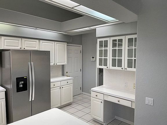 3rd image of 8557 Danbury Ln