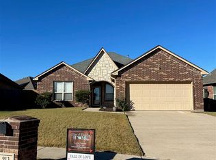 913 SW 78th St, Lawton, OK 73505