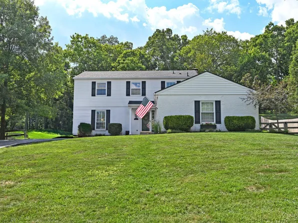 2785 Whitehouse Ln, Cincinnati, OH 45244