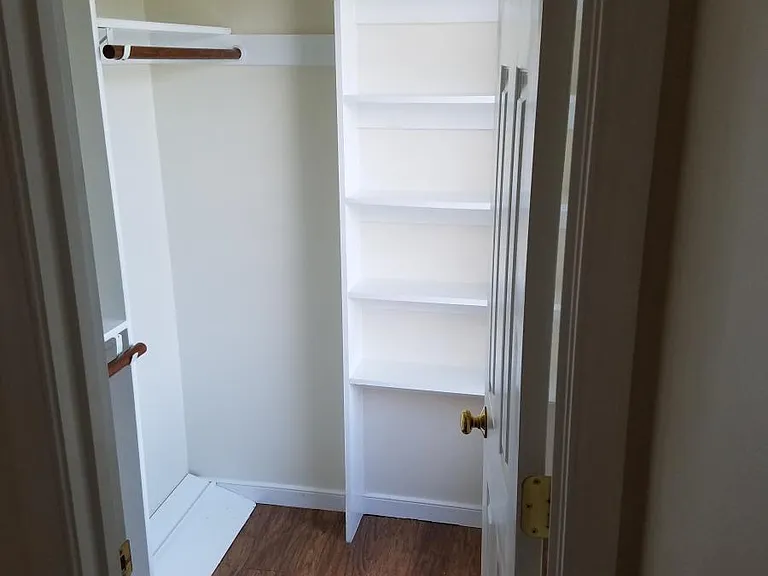 7806 Coachford Ct — Photo 10