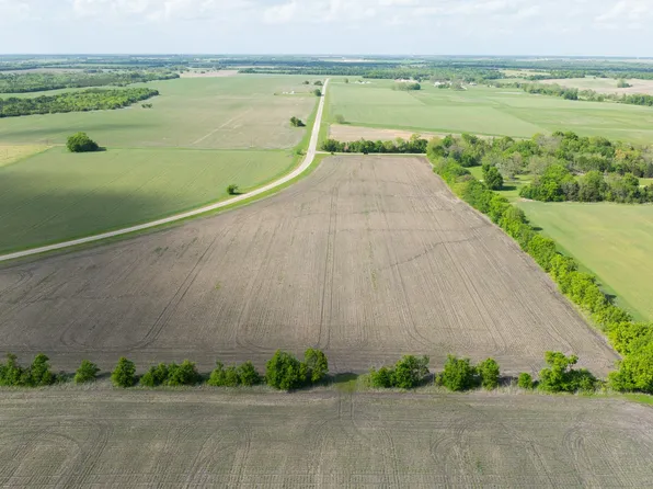 10 County Road 26150, Roxton, TX 75477